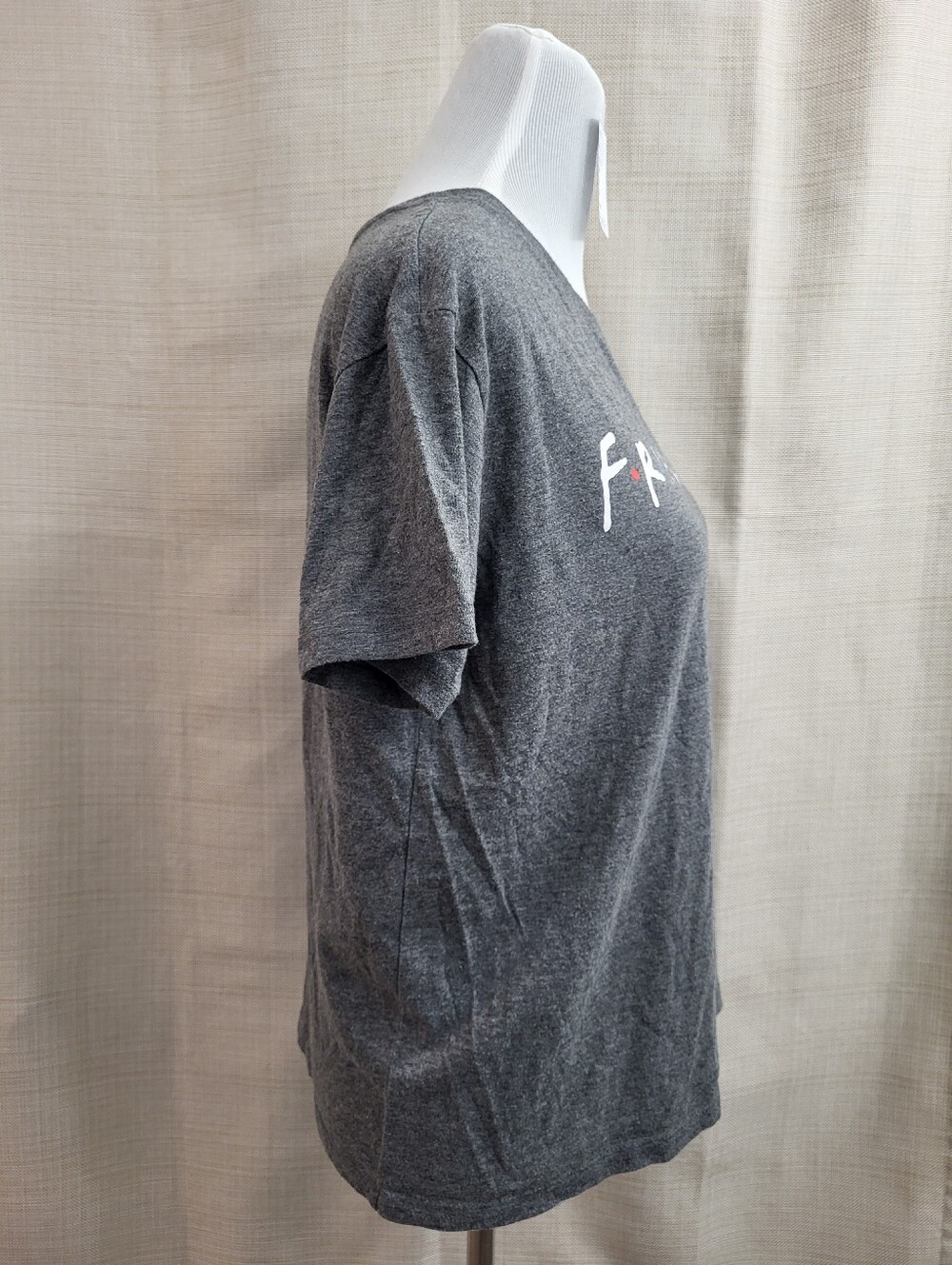 Friends TV Series Women's Graphic Logo Gray T-Shirt Size Large Casual Retro - Picture 4 of 8
